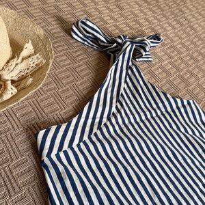 TRELISE COOPER 100% Cotton Navy and White Striped One-Shoulder Bow Top